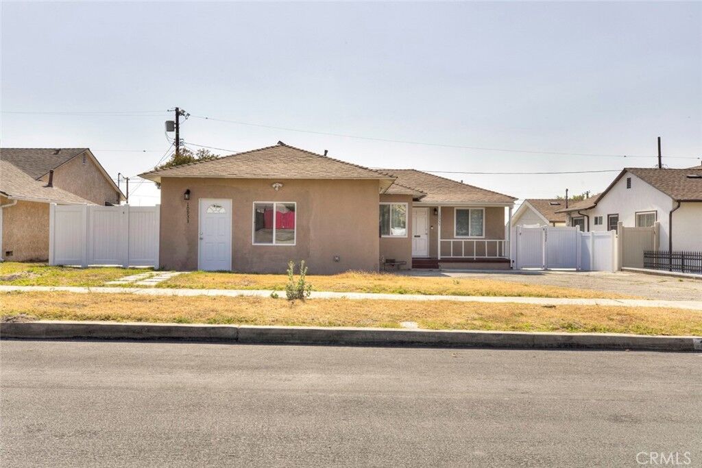Property Photo:  10935 Nassau Avenue  CA 91040 