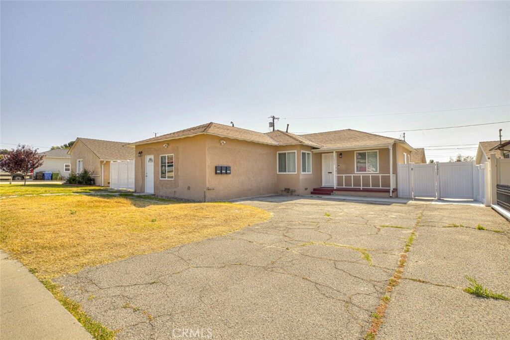 Property Photo:  10935 Nassau Avenue  CA 91040 