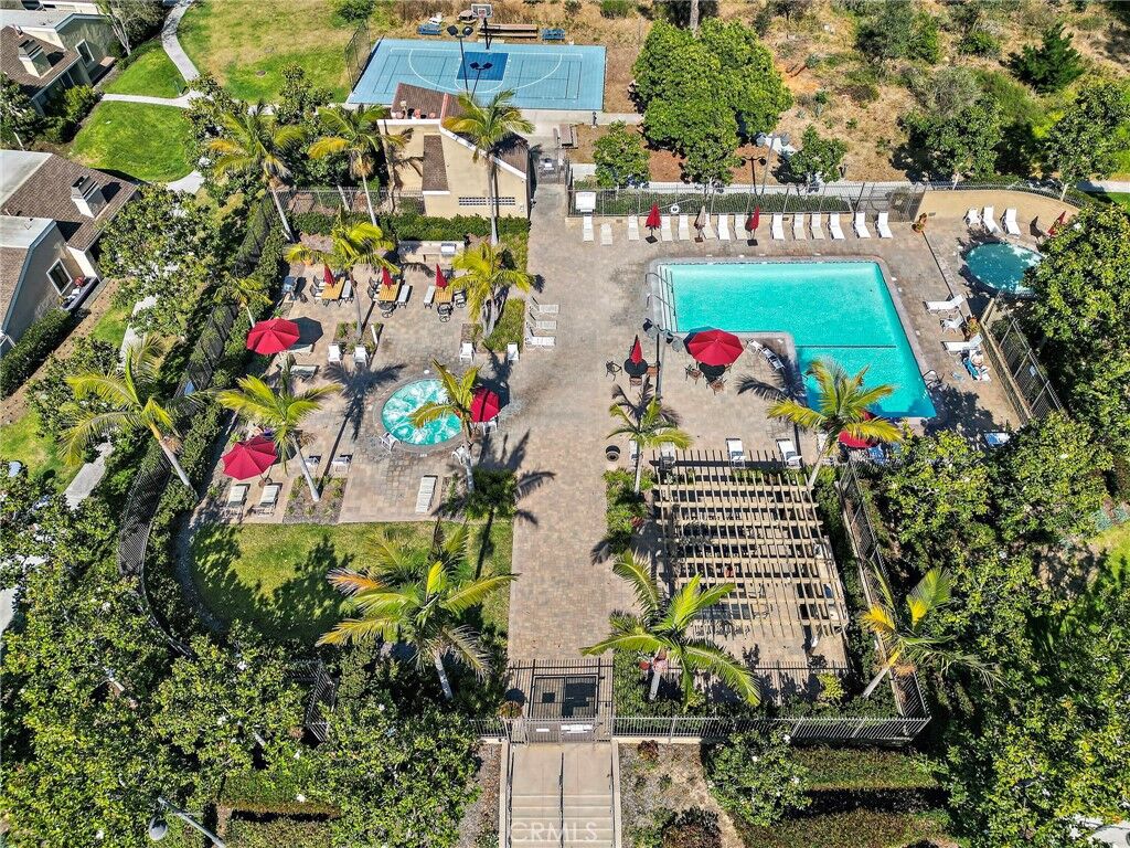Property Photo:  7 Big Dipper Court  CA 92663 