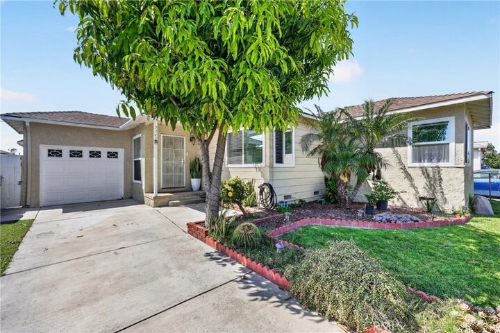 Property Photo:  7747 Crossway Drive  CA 90660 