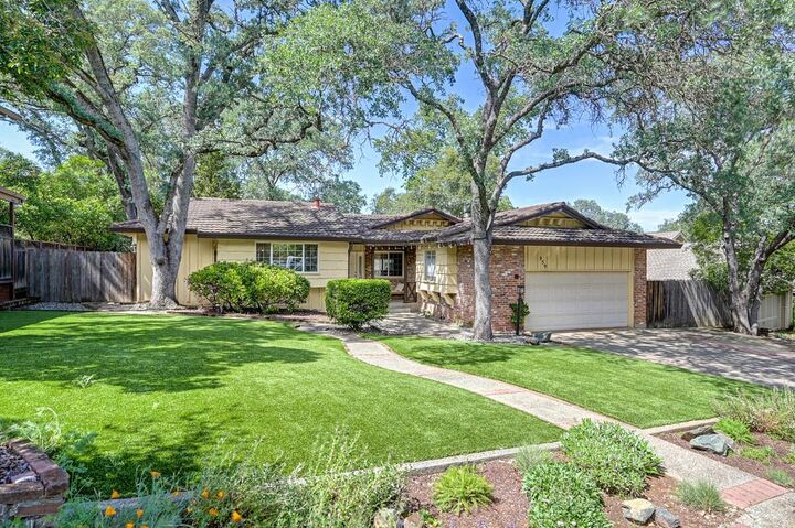 Property Photo:  959 King George Way  CA 95762 