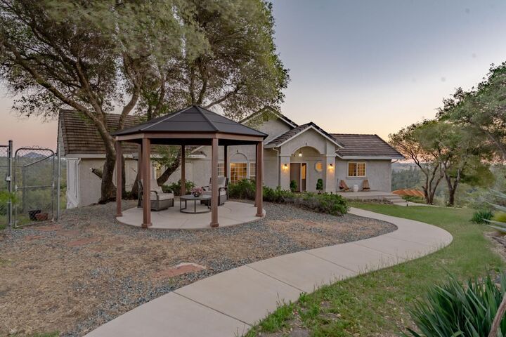 Property Photo:  15620 Meadowlark Lane  CA 95685 