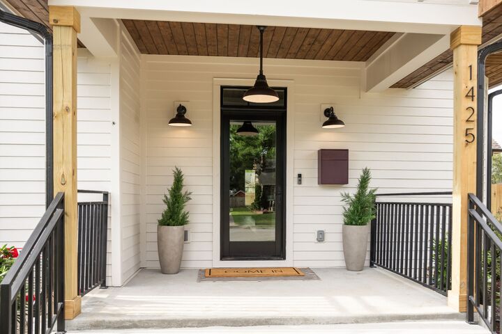 Property Photo:  1425 Franklin Ave  TN 37206 