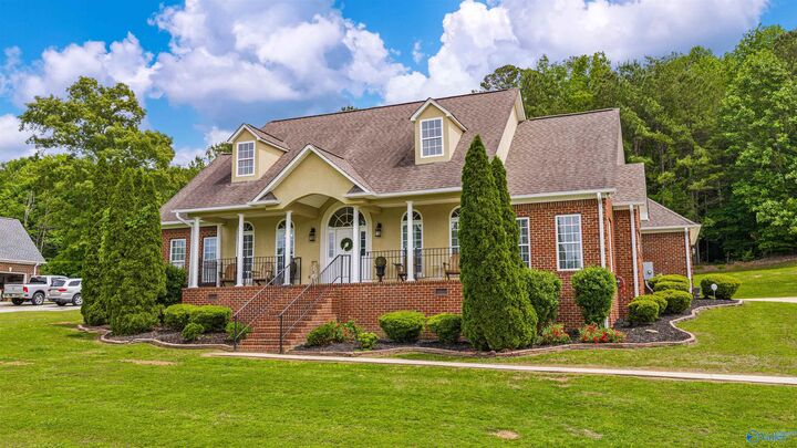 Property Photo:  186 County Road 1026  AL 35989 