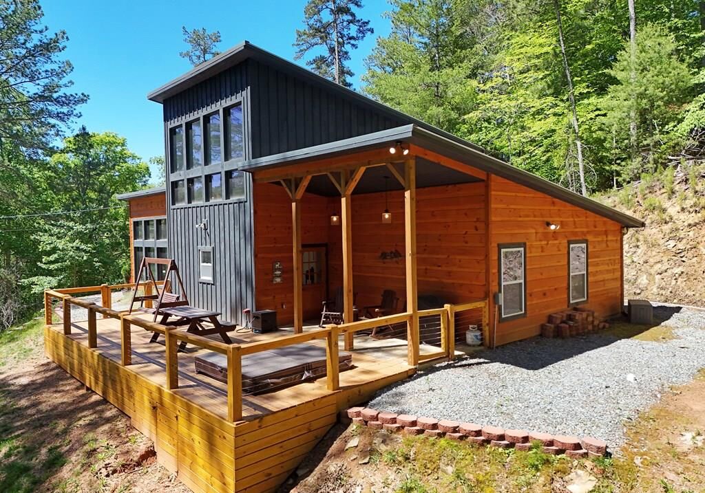 Property Photo: 709 Lyric Lane GA 30540