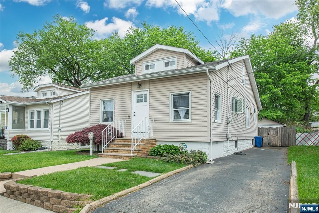 Property Photo:  58 Wilber Street  NJ 07109 
