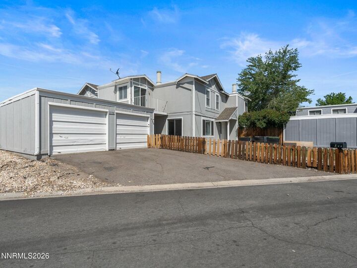 Property Photo:  7598 Cumberland Cir Circle  NV 89511 