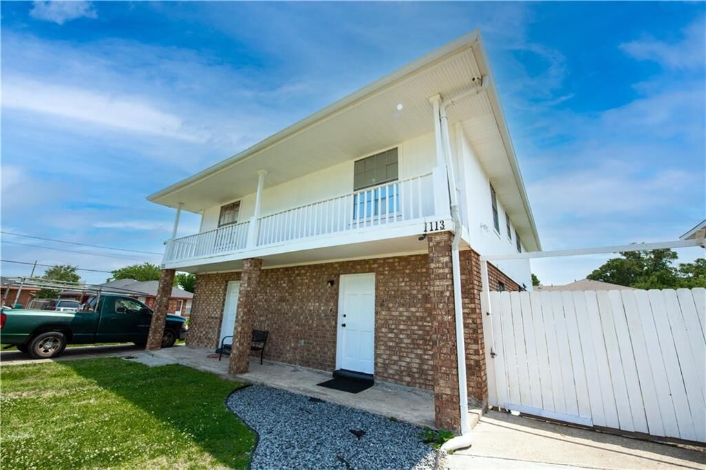 Property Photo:  1113 15 27th Street  LA 70062 
