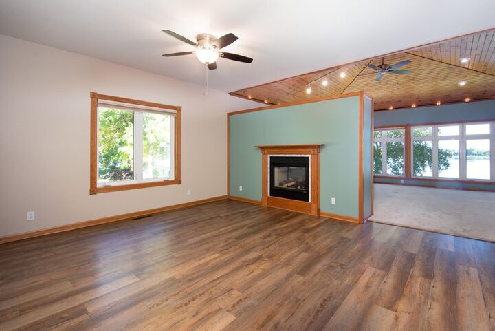 Property Photo: 1524 Squirrels Nest Road MN 56050