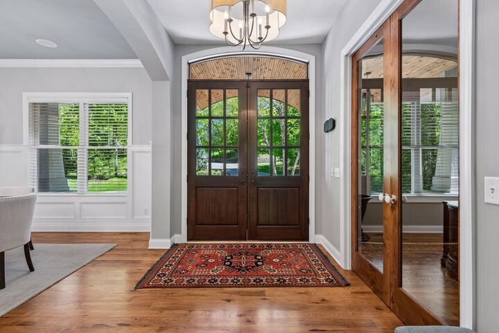 Property Photo:  4802 Timber Ridge Circle  MN 55345 
