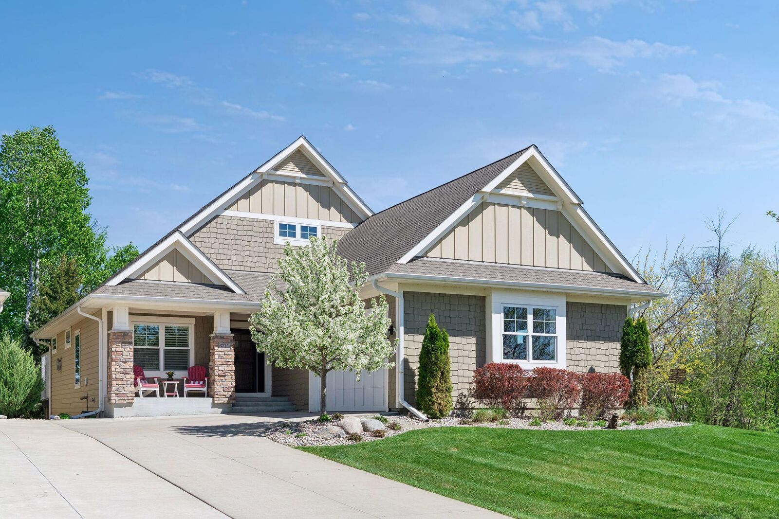 Property Photo:  3711 Talero Curve  MN 55318 