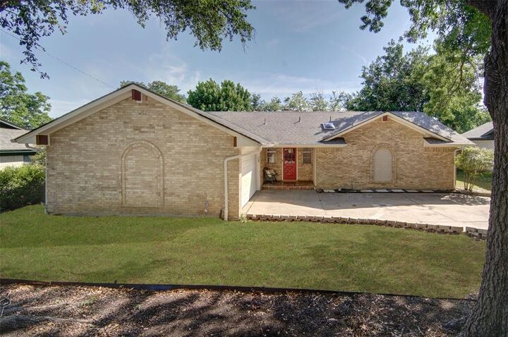 Property Photo:  5322 Westminster Court S  TX 76133 