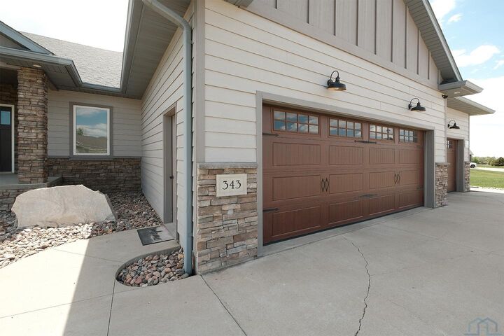 Property Photo:  343 Sawgrass Trail  IA 51250 
