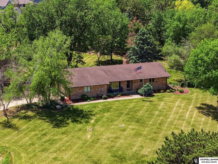 Property Photo:  1221 Beechcraft Road  NE 68527 
