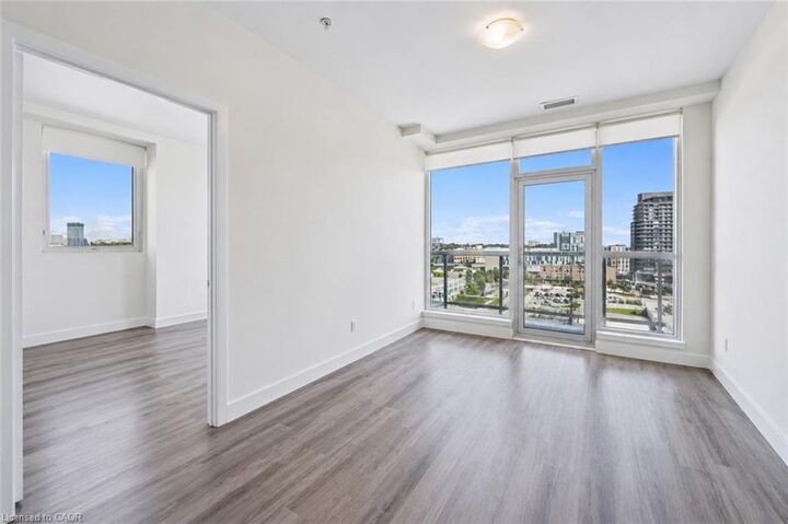 Property Photo:  100 Garment Street 902  ON N2G 0C3 