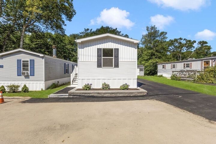Property Photo: 4 Northwest 4 MA 02760