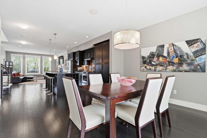 Property Photo: 314 30 Avenue NE AB T2E 2E1