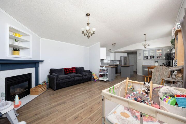 Property Photo:  177 Couture Lane  AB T9K 1Y2 