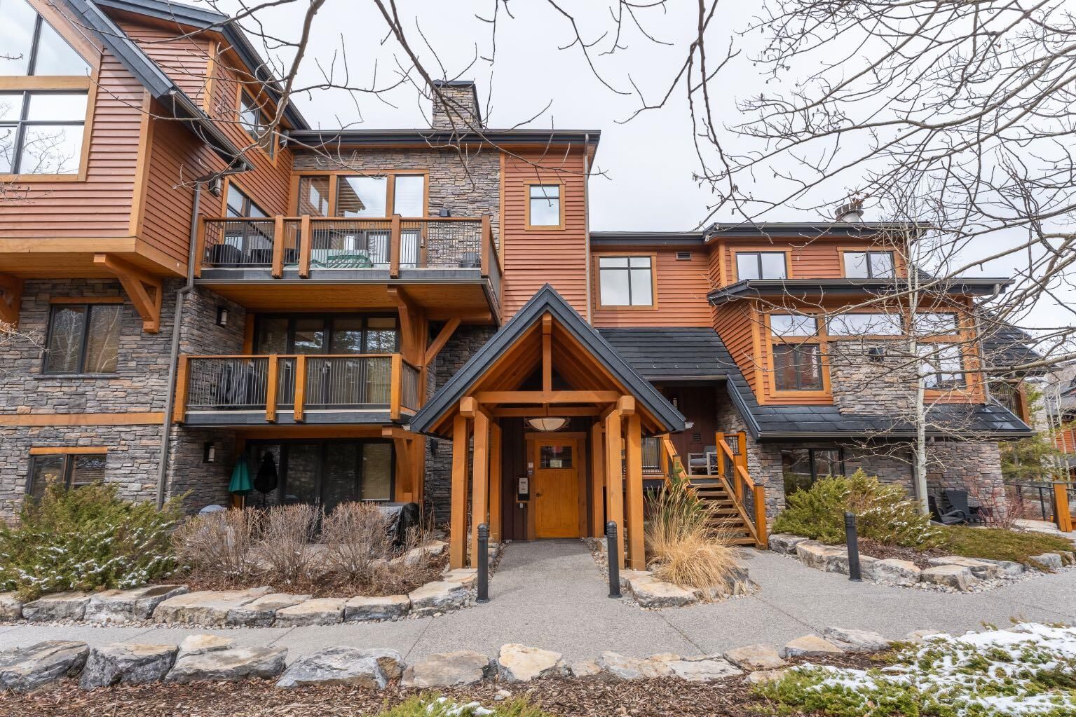 Property Photo:  101B Stewart Creek Landing 2207  AB T1W 0E3 