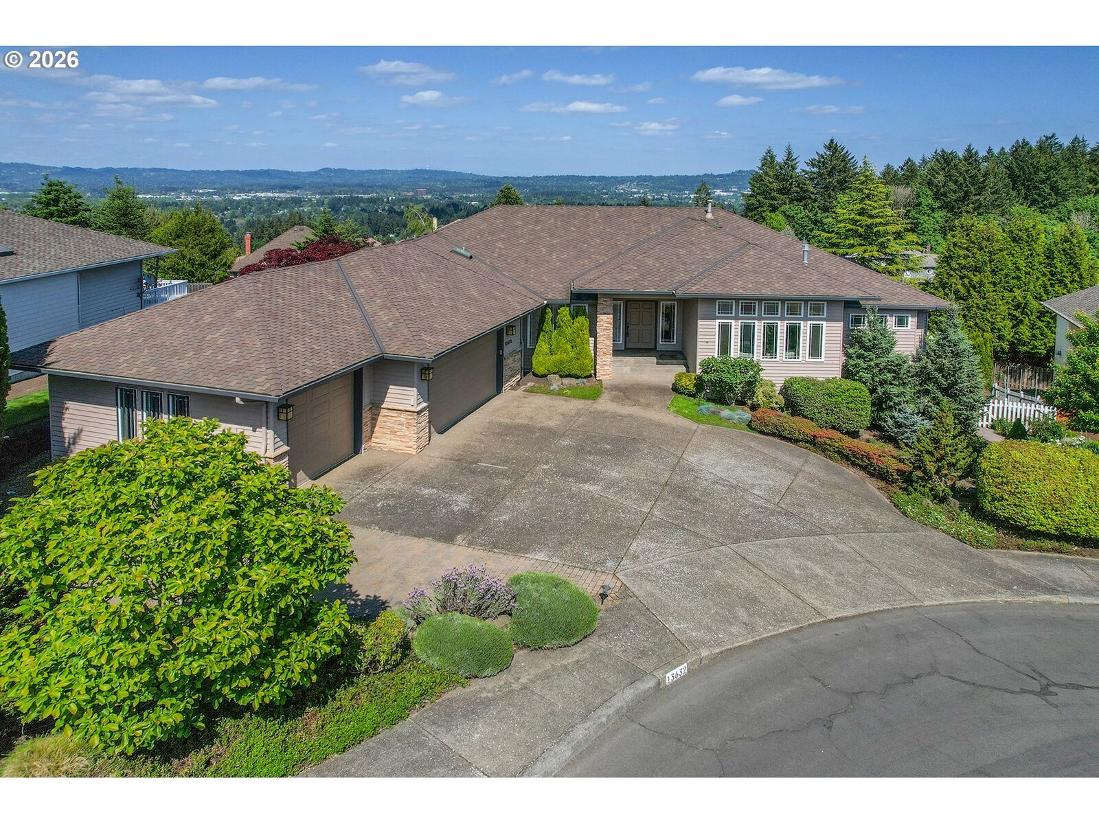 Property Photo:  13632 SW White Cedar Pl  OR 97223 