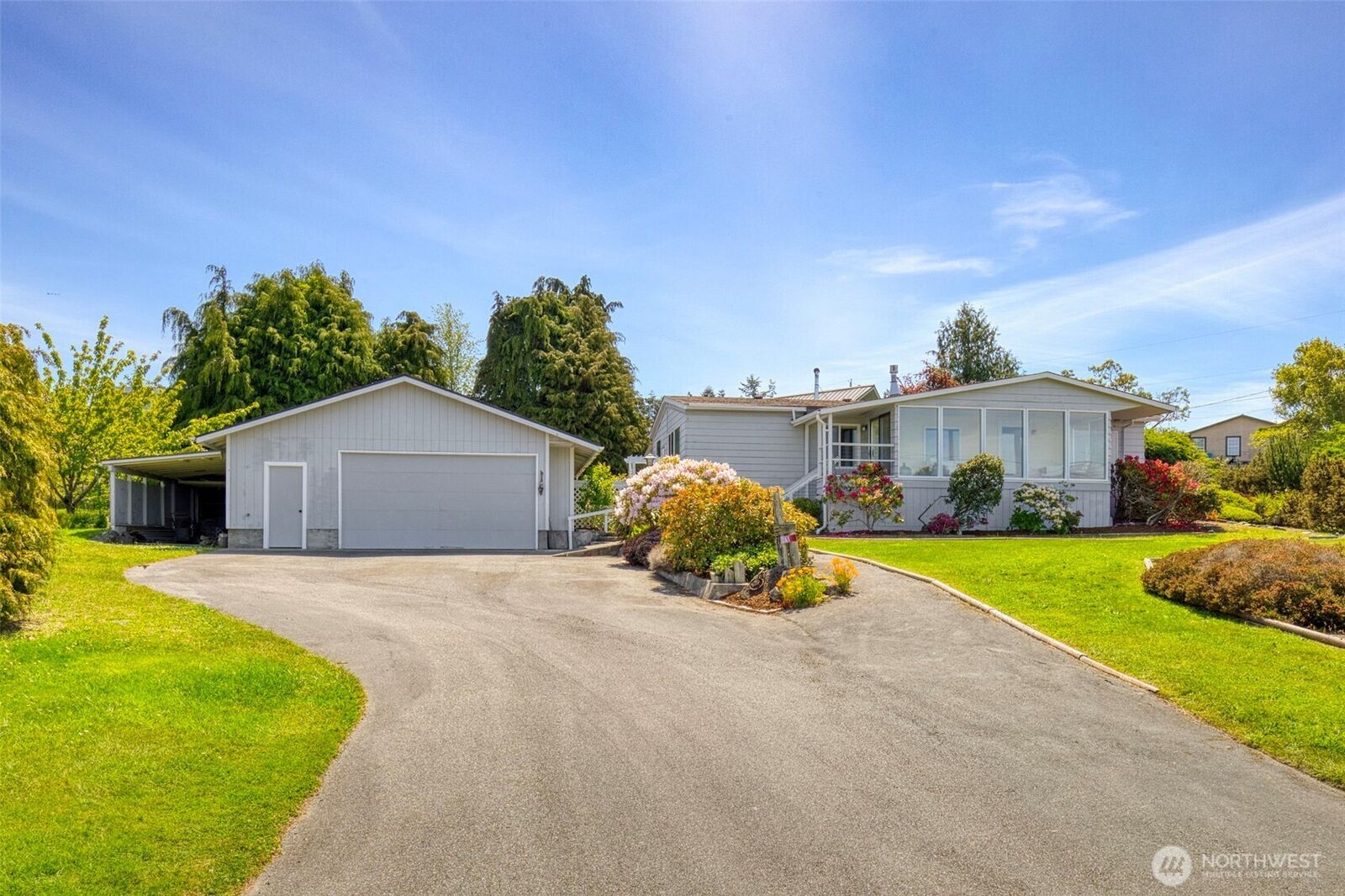 Property Photo:  261  Dennis Boulevard  WA 98368 
