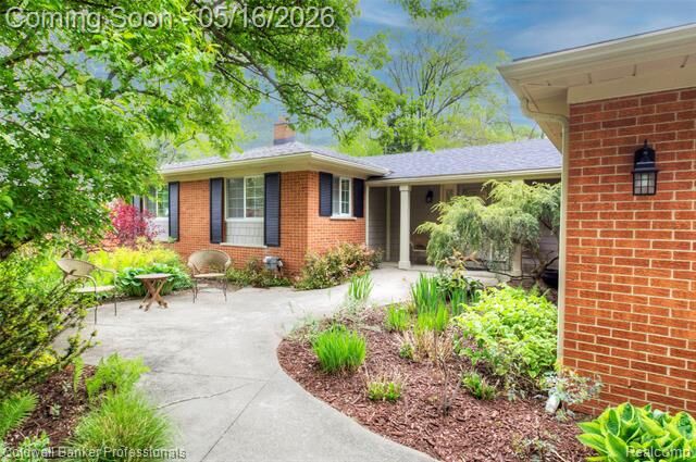 Property Photo:  3540 Tothill Drive  MI 48084 