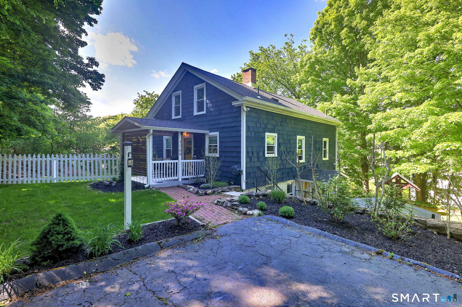 Property Photo: 1769 Watertown Avenue CT 06708