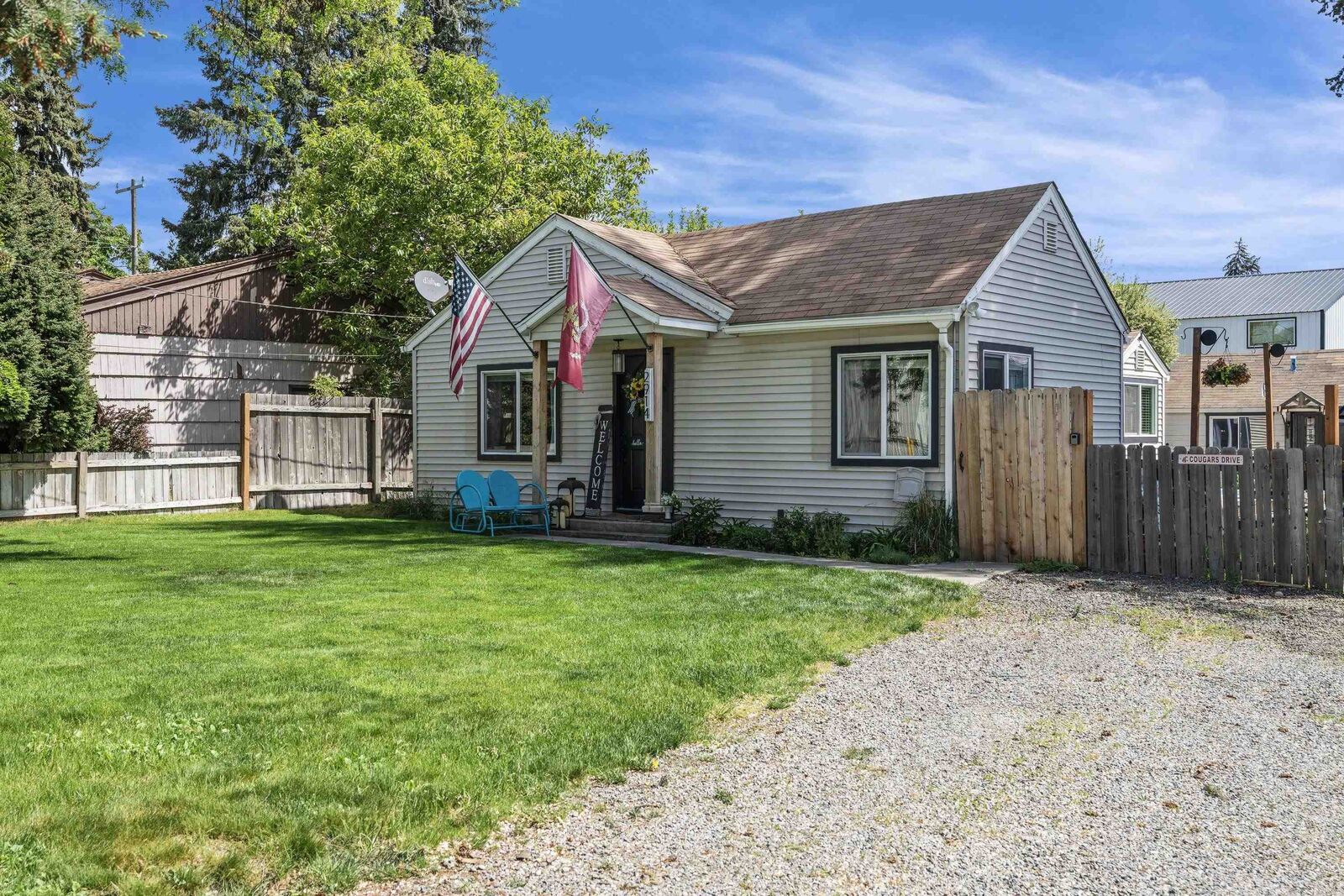 Property Photo: 2914 N Dora Rd WA 99212