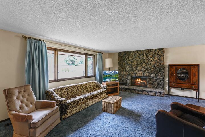 Property Photo:  6202 S Pittsburg St  WA 99223 