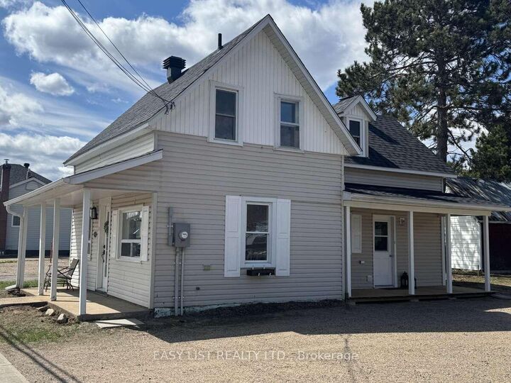 104 Siberia Road — photo 1