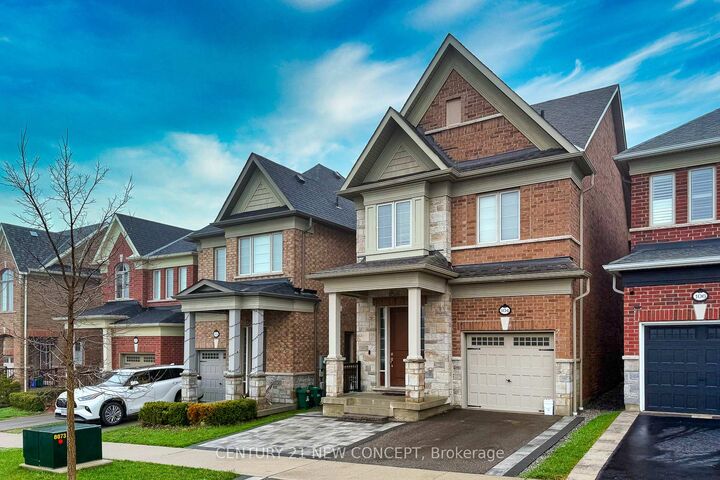 Property Photo:  104 Christine Elliott Avenue  ON L1P 0E1 