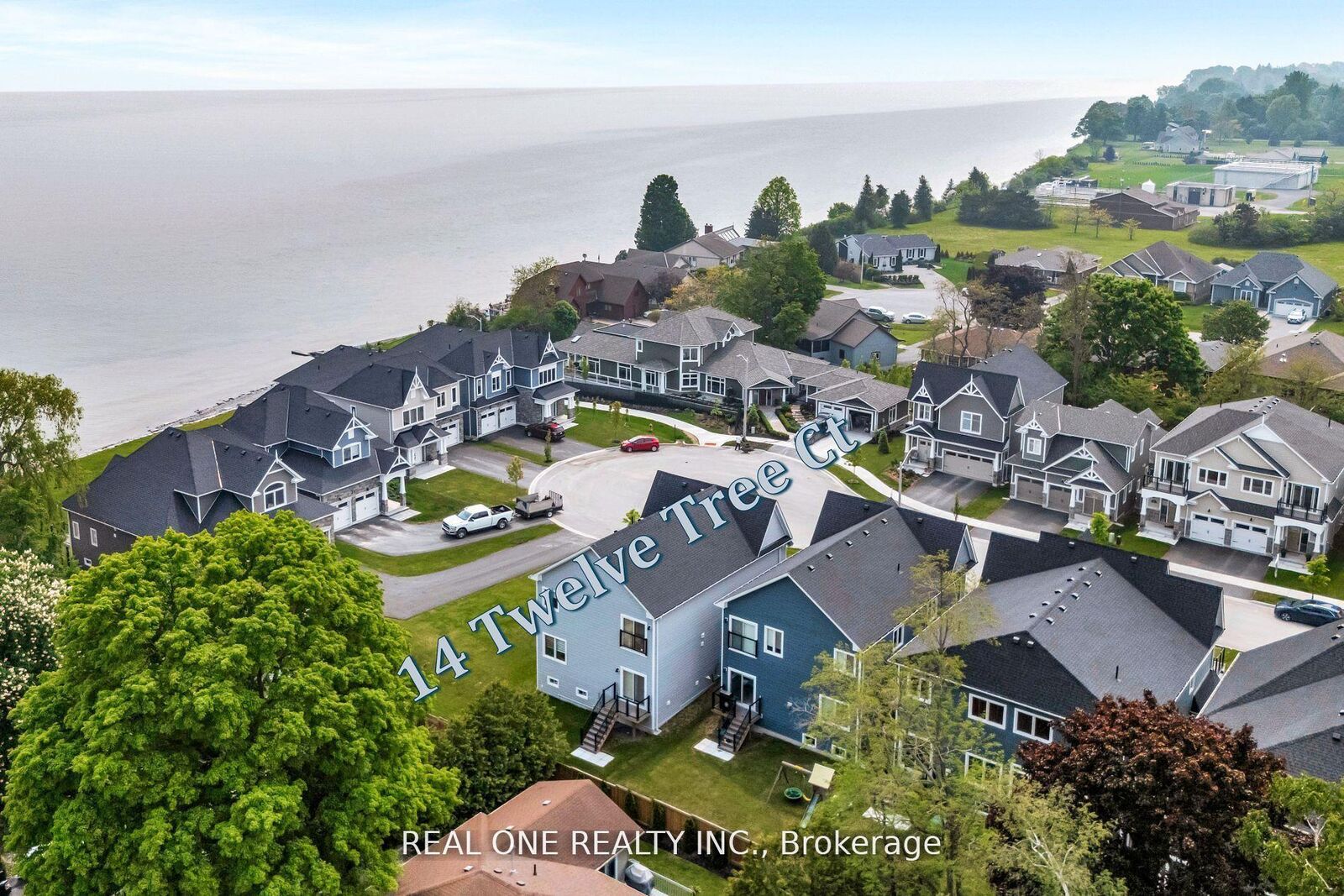 Property Photo: 14 Twelve Trees Court ON K0K 3L0