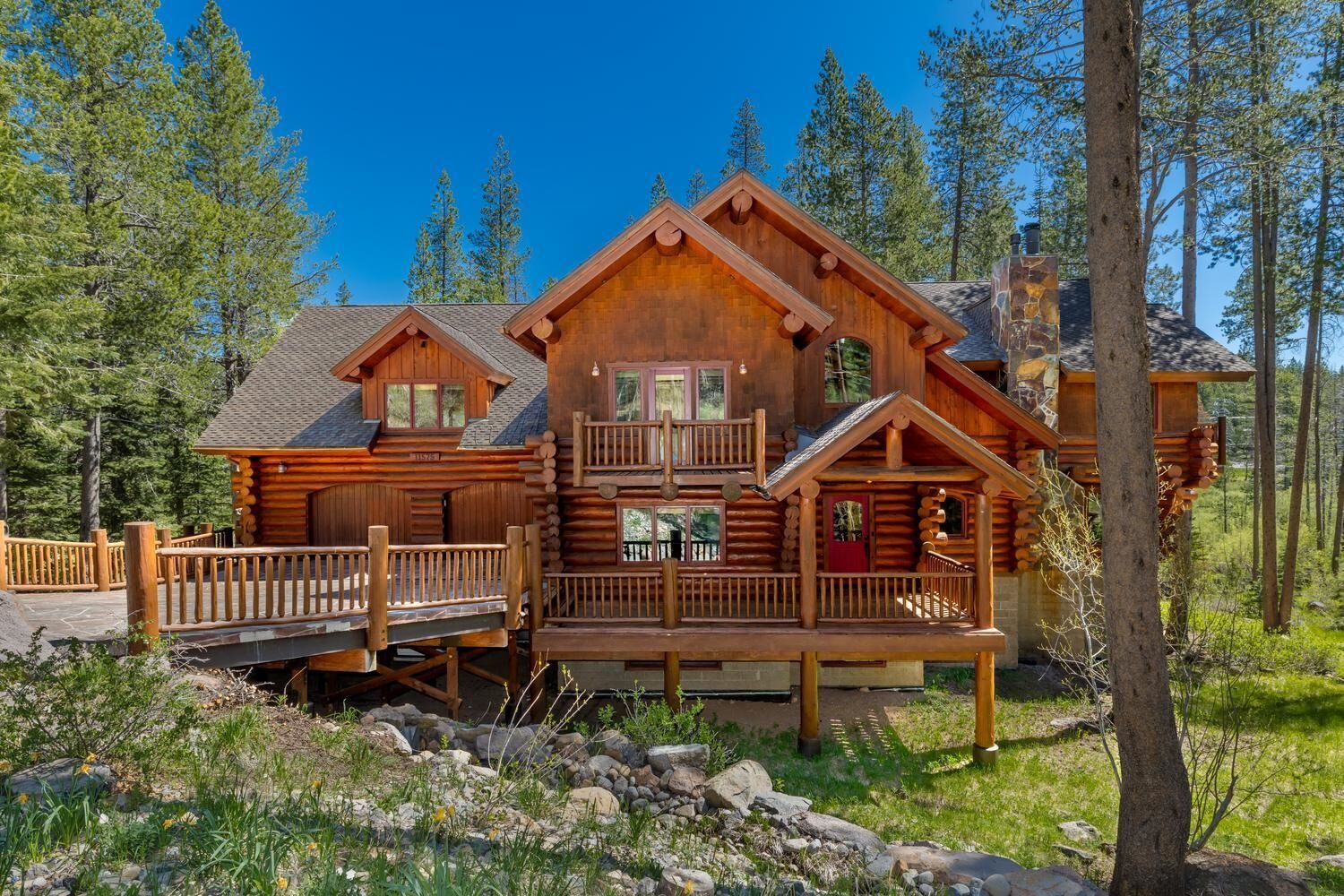 Property Photo:  11575 Zermatt Drive  CA 96161 