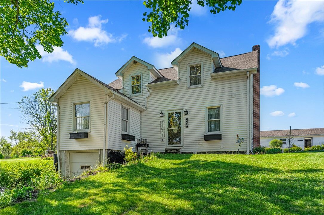 Property Photo:  2332 State Route 168  PA 15043 