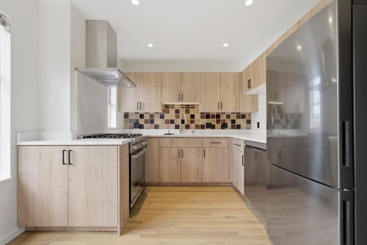 Property Photo:  1816 Whyte Avenue  BC V6J 1B2 