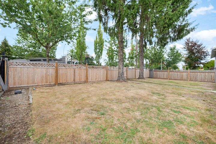Property Photo: 13090 72 Avenue BC V3W 2N2