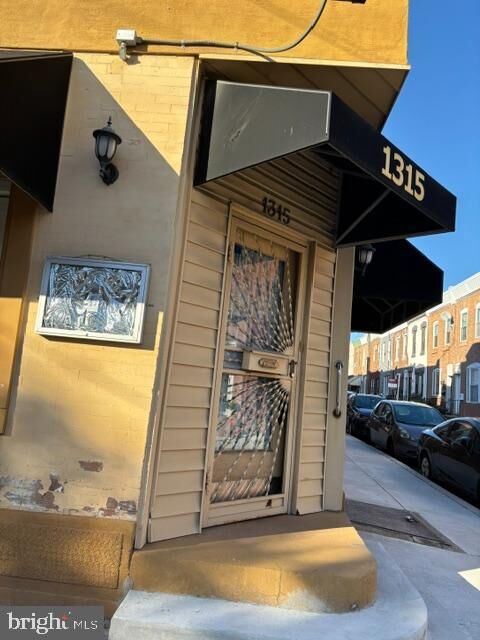 Property Photo:  1315 W Porter Street 1st Floor &Amp Basement  PA 19148 