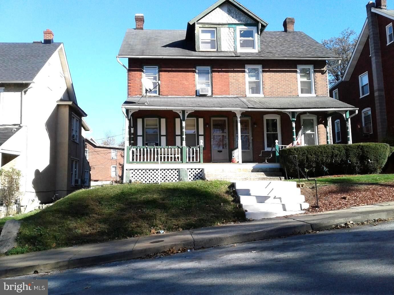 Property Photo:  119 S 4th Avenue  PA 19320 