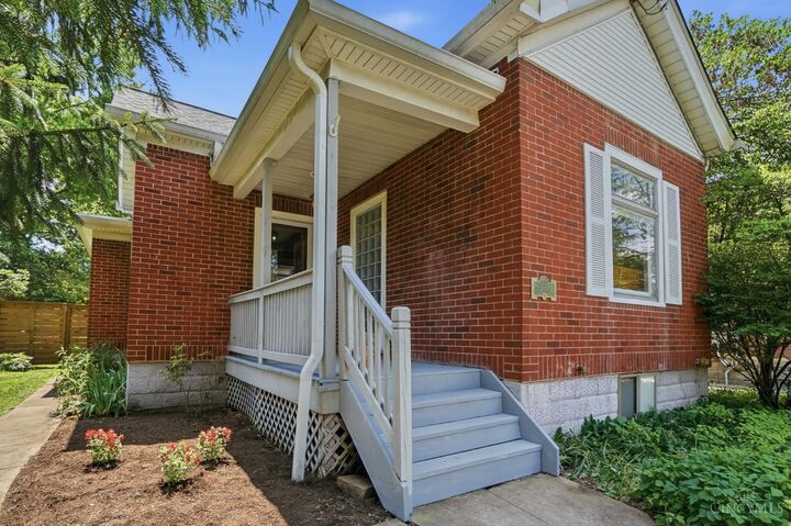 Property Photo:  3331 Arrow Avenue  OH 45213 