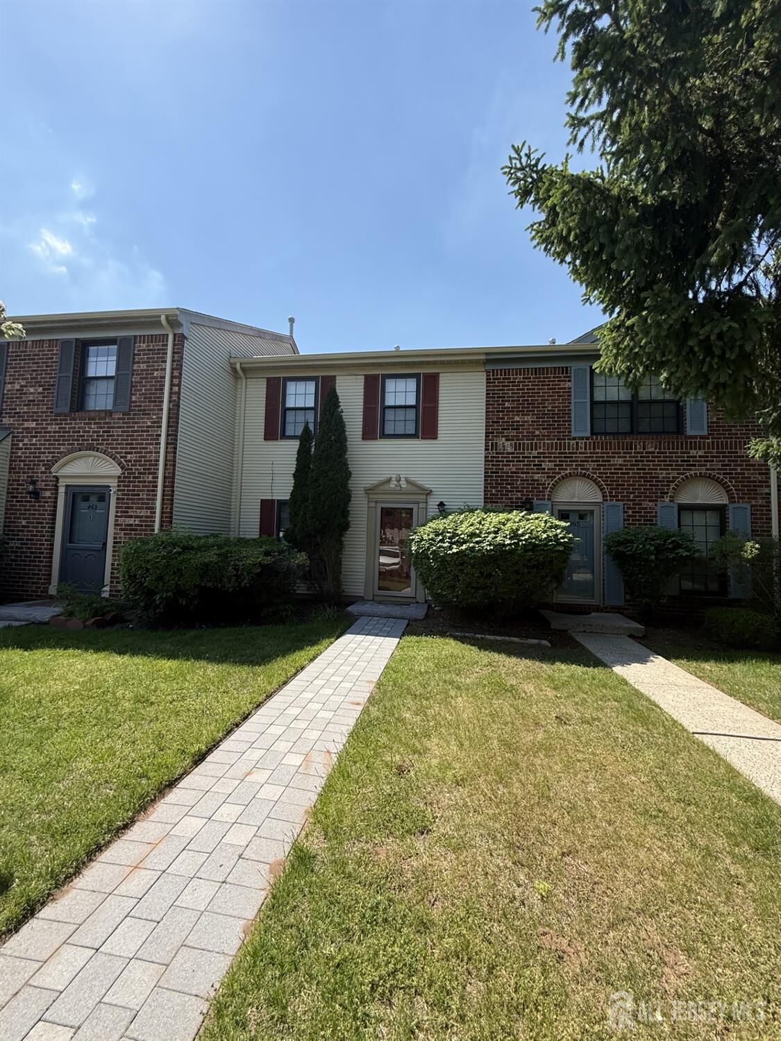 Property Photo:  464 Harwick Court  NJ 08854 