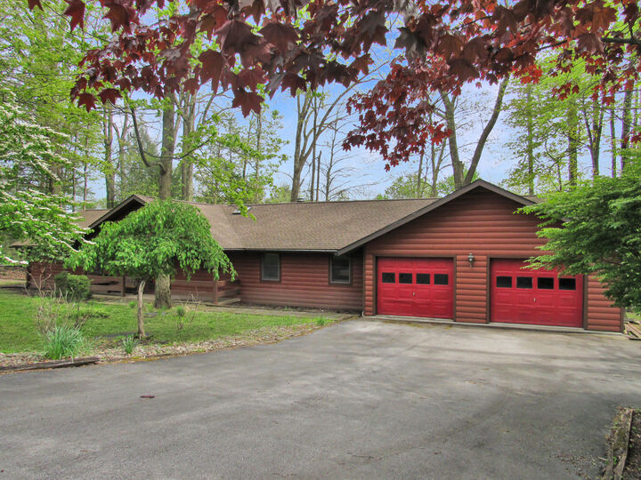 Property Photo: 2752 Bay Rd PA 15801