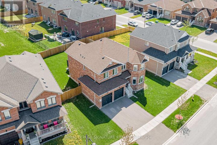 Property Photo: 3 Stoddart Street ON L0K 1A0