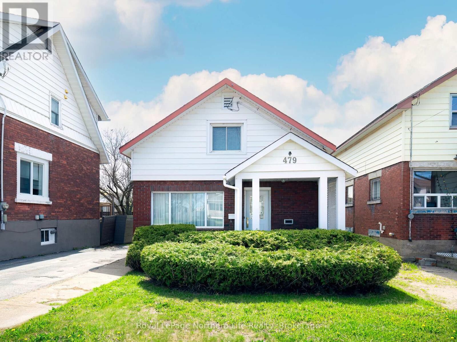 Property Photo:  479 Laurier Avenue  ON P1B 1T6 
