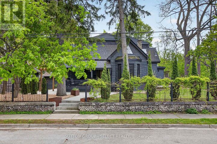 Property Photo: 309 Cromwell Street ON N6A 1Z7