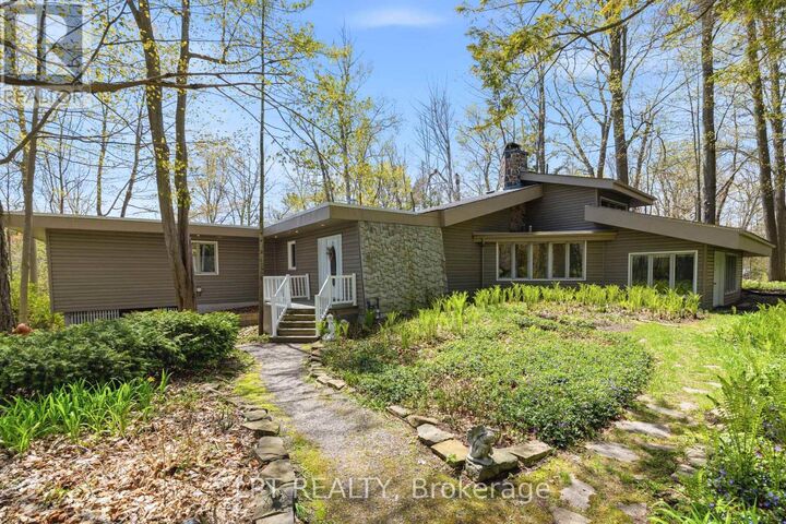 Property Photo:  125 Sibbald Crescent  ON L0E 1R0 