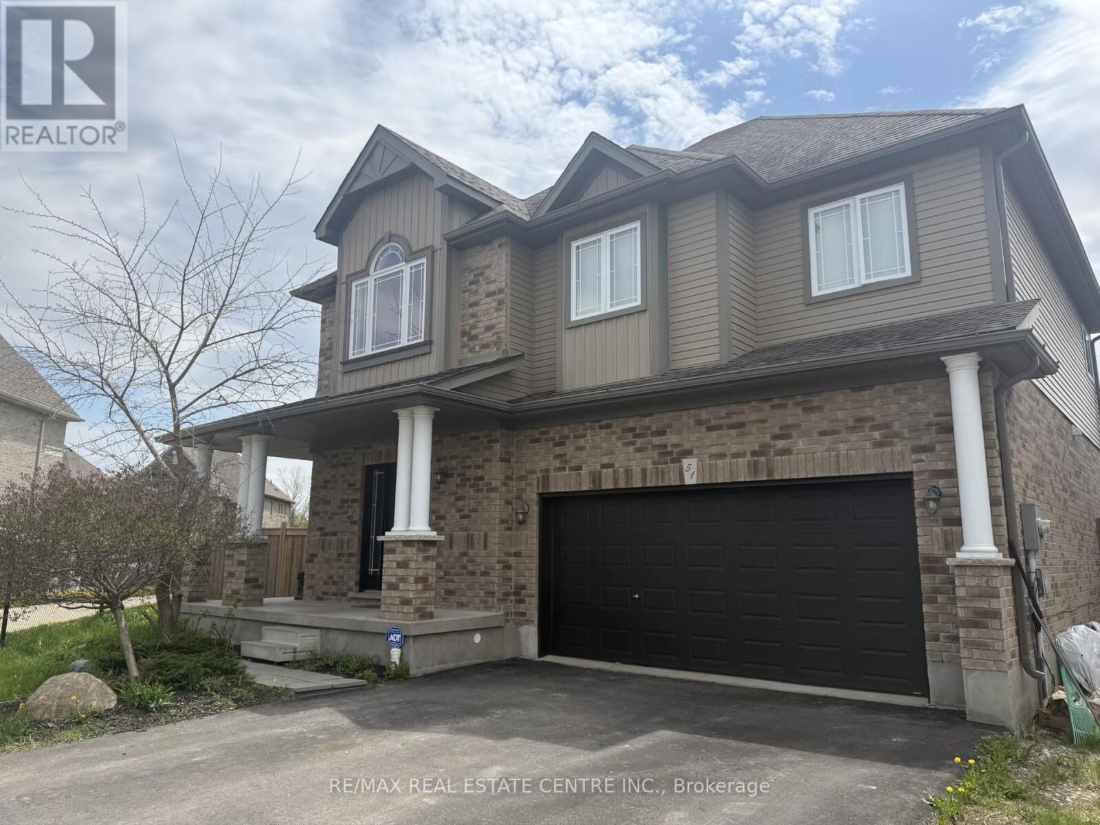 Property Photo:  51 Burt Avenue  ON L9R 0G8 