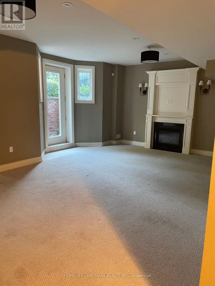Property Photo:  135 Florence Avenue Basement  ON M2N 1G2 