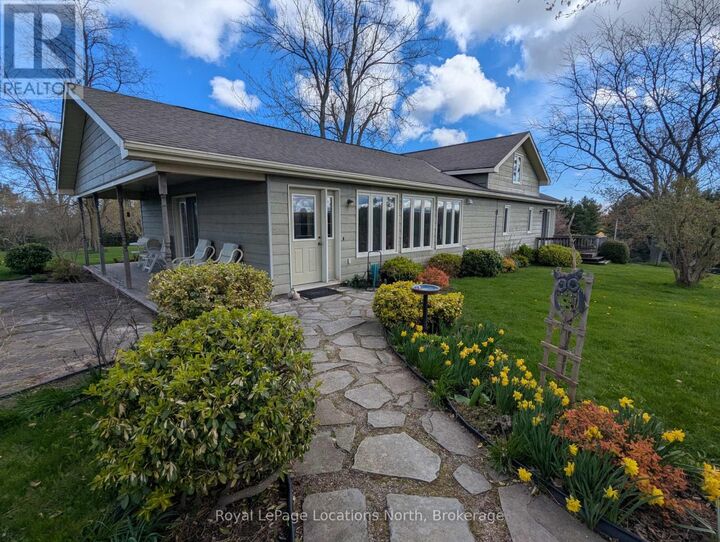 Property Photo:  125552 13 Sideroad  ON N4L 1W6 
