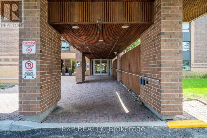 Property Photo:  1356 Meadowlands Drive 604  ON K2E 6K6 