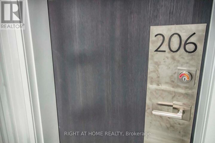 Property Photo:  102 Grovewood Common Circle 206  ON L6H 0X2 